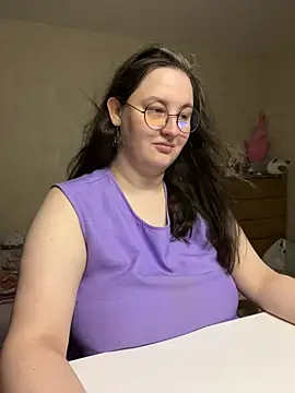 hungry1bunny online show from April 26, 2026, 4:26 pm