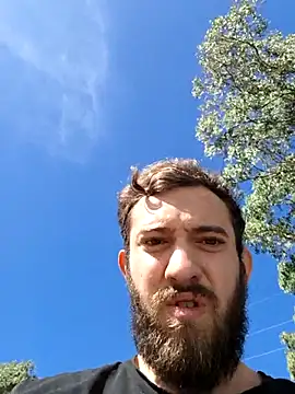 jorgeeetee18 online show from February 13, 2025, 12:32 pm