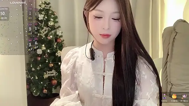 zhuzhu-520- online show from December 19, 2024, 4:35 pm