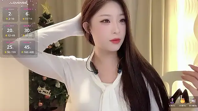 zhuzhu-520- online show from January 18, 2025, 4:42 pm