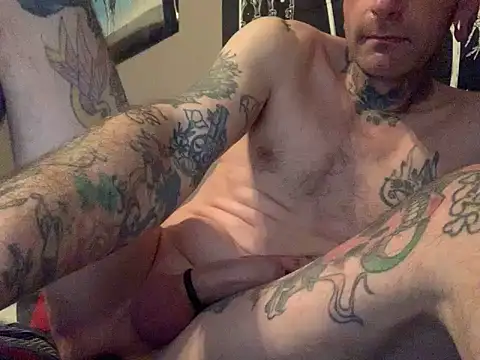 Snapshot of knottinchurch chatting on February 11, 2025, 6:44 pm knottinchurch online show from February 11, 2025, 6:44 pm