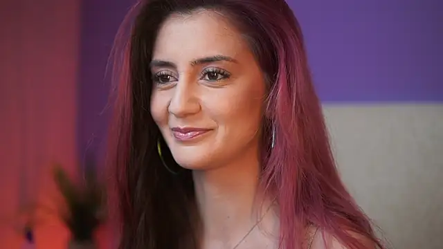 SabrinaHope online show from June 16, 2026, 9:06 pm