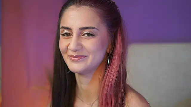 Snapshot of SabrinaHope chatting on July 28, 2026, 9:03 pm SabrinaHope online show from July 28, 2026, 9:03 pm
