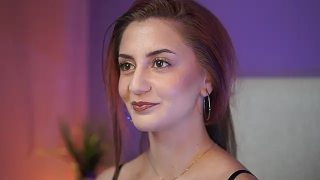 Snapshot of SabrinaHope chatting on August 3, 2026, 8:45 pm SabrinaHope online show from August 3, 2026, 8:45 pm