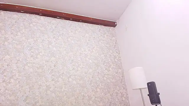 Snapshot of nicol_f chatting on February 9, 2025, 7:19 pm nicol f online show from February 9, 2025, 7:19 pm