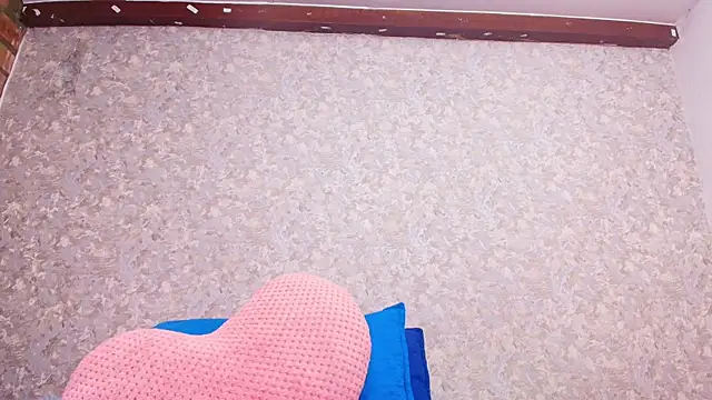 Snapshot of nicol_f chatting on February 10, 2025, 7:17 pm nicol f online show from February 10, 2025, 7:17 pm