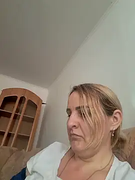 Snapshot of Malichkaanna30 chatting on January 29, 2025, 12:35 pm Malichkaanna30 online show from January 29, 2025, 12:35 pm