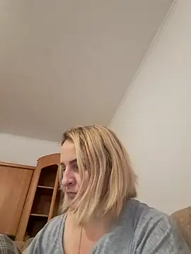 Snapshot of Malichkaanna30 chatting on February 1, 2025, 12:26 pm Malichkaanna30 online show from February 1, 2025, 12:26 pm