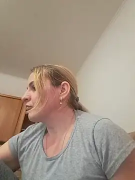 Snapshot of Malichkaanna30 chatting on February 5, 2025, 12:17 pm Malichkaanna30 online show from February 5, 2025, 12:17 pm