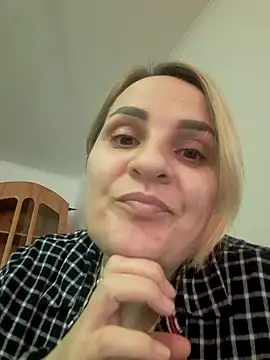 Snapshot of Malichkaanna30 chatting on February 8, 2025, 12:06 pm Malichkaanna30 online show from February 8, 2025, 12:06 pm