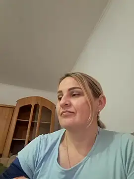 Snapshot of Malichkaanna30 chatting on February 23, 2025, 7:55 am Malichkaanna30 online show from February 23, 2025, 7:55 am