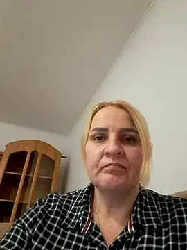 Snapshot of Malichkaanna30 chatting on March 14, 2025, 5:35 pm Malichkaanna30 online show from March 14, 2025, 5:35 pm