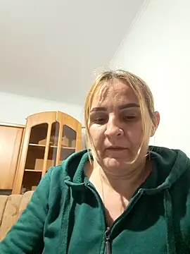 Snapshot of Malichkaanna30 chatting on September 30, 2025, 10:53 am Malichkaanna30 online show from September 30, 2025, 10:53 am