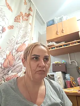 Snapshot of Malichkaanna30 chatting on November 4, 2025, 2:16 pm Malichkaanna30 online show from November 4, 2025, 2:16 pm