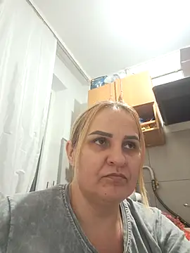 Malichkaanna30 online show from February 25, 2026, 4:49 pm