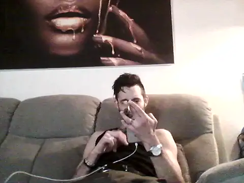 Bigkisslove online show from February 11, 2026, 1:10 am