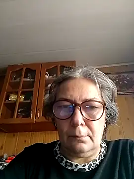 Snapshot of IrinaSweet54 chatting on December 14, 2024, 6:56 am IrinaSweet54 online show from December 14, 2024, 6:56 am