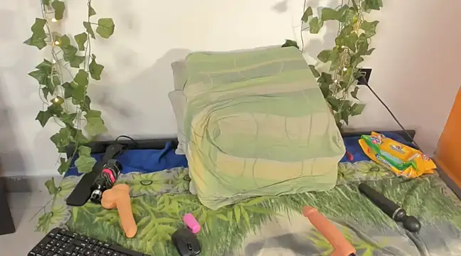 Snapshot of Cataleya19__ chatting on February 2, 2025, 3:43 am Cataleya19 online show from February 2, 2025, 3:43 am