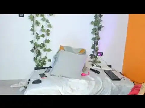 Snapshot of Cataleya19__ chatting on October 1, 2025, 10:54 am Cataleya19 online show from October 1, 2025, 10:54 am