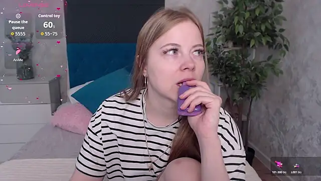 JennyyHot online show from December 23, 2025, 4:54 am