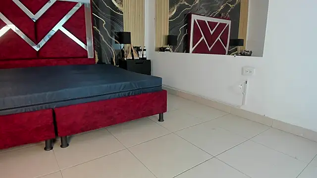 BritneySweet  online show from October 8, 2025, 9:12 pm