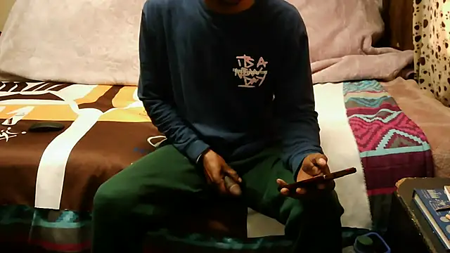 Snapshot of RGTM75 chatting on September 10, 2025, 6:57 am RGTM75 online show from September 10, 2025, 6:57 am