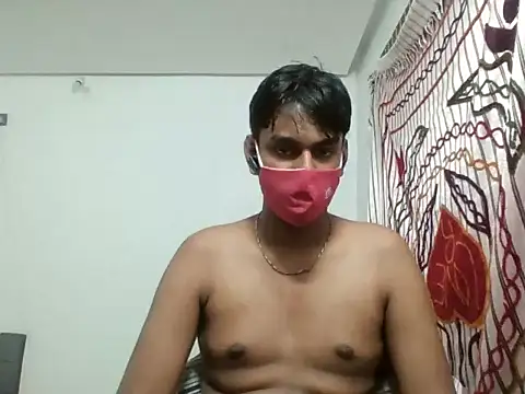 Snapshot of brownguy1234 chatting on December 4, 2024, 10:02 am brownguy1234 online show from December 4, 2024, 10:02 am