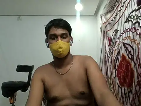 Snapshot of brownguy1234 chatting on December 5, 2024, 8:55 pm brownguy1234 online show from December 5, 2024, 8:55 pm