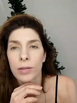 YourSuperModel online show from December 3, 2025, 2:15 pm