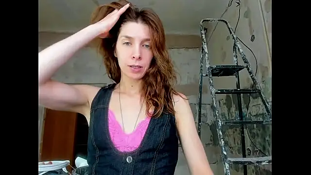 Snapshot of YourSuperModel chatting on July 1, 2026, 7:21 am YourSuperModel online show from July 1, 2026, 7:21 am