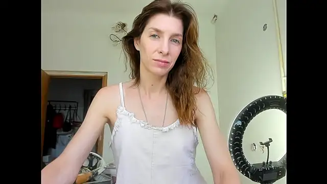 Snapshot of YourSuperModel chatting on July 20, 2026, 8:06 am YourSuperModel online show from July 20, 2026, 8:06 am