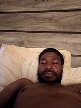 Mcoleman4642 online show from September 19, 2025, 10:21 pm