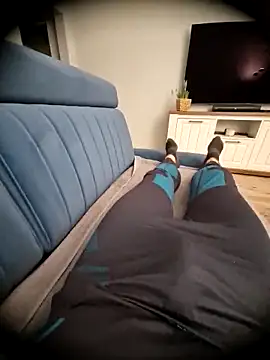 axecoman60 online show from March 15, 2025, 6:32 pm