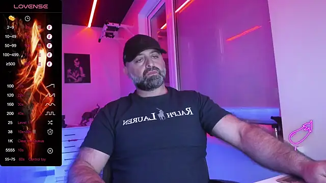 Snapshot of MAGABEAR077 chatting on July 20, 2026, 5:55 am MAGABEAR077 online show from July 20, 2026, 5:55 am