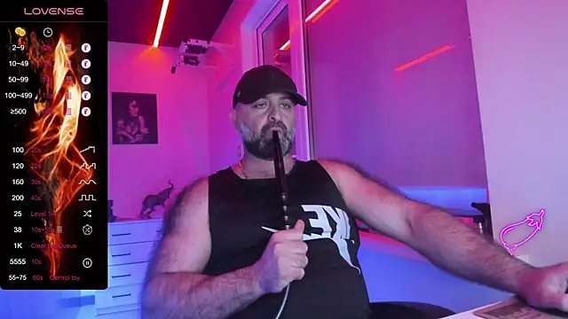 Snapshot of MAGABEAR077 chatting on July 20, 2026, 11:29 pm MAGABEAR077 online show from July 20, 2026, 11:29 pm