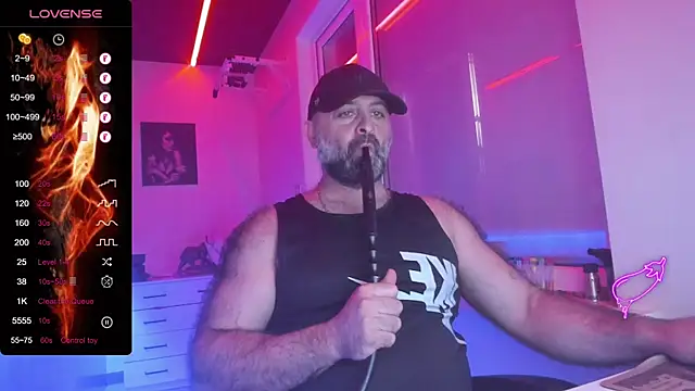 Snapshot of MAGABEAR077 chatting on July 23, 2026, 3:37 am MAGABEAR077 online show from July 23, 2026, 3:37 am