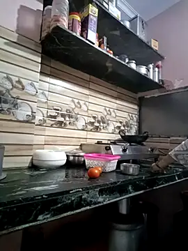 Kavya kapoor online show from February 24, 2025, 1:21 pm