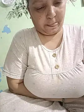 Snapshot of Kavya_kapoor chatting on June 15, 2026, 9:11 am Kavya kapoor online show from June 15, 2026, 9:11 am