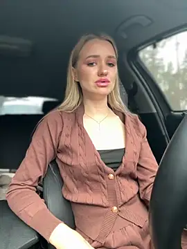 Snapshot of Devill_Angel_ chatting on October 27, 2025, 11:03 am Devill Angel online show from October 27, 2025, 11:03 am