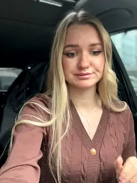 Snapshot of Devill_Angel_ chatting on November 3, 2025, 10:38 am Devill Angel online show from November 3, 2025, 10:38 am