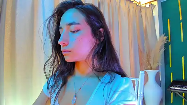 Snapshot of sereia_7777 chatting on March 14, 2025, 3:14 pm sereia 7777 online show from March 14, 2025, 3:14 pm