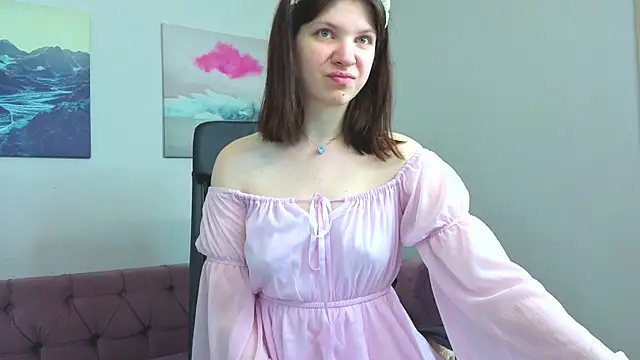 Snapshot of Baby_Evalena chatting on May 6, 2026, 5:25 am Baby Evalena online show from May 6, 2026, 5:25 am