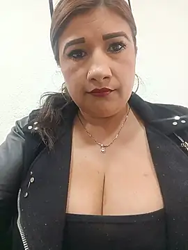 Hannahcandyy online show from July 16, 2026, 7:09 pm