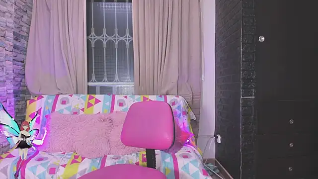 Snapshot of kitty_queen10 chatting on March 5, 2025, 2:57 am kitty queen10 online show from March 5, 2025, 2:57 am