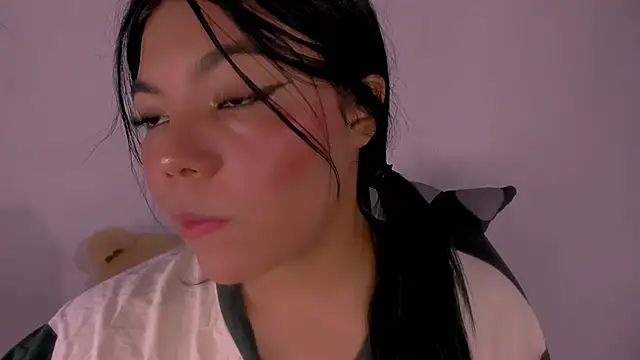 Snapshot of veky_saliva01 chatting on December 15, 2025, 11:20 pm veky saliva01 online show from December 15, 2025, 11:20 pm