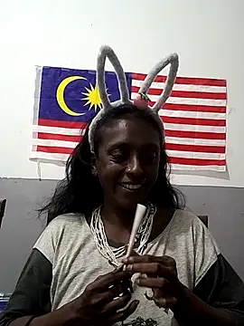 mamakarma1403 online show from September 27, 2025, 3:06 pm