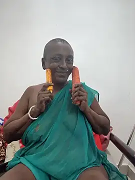 Snapshot of mamakarma1403 chatting on May 27, 2026, 1:57 am mamakarma1403 online show from May 27, 2026, 1:57 am