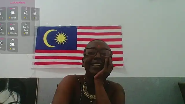 Snapshot of mamakarma1403 chatting on July 22, 2026, 2:58 am mamakarma1403 online show from July 22, 2026, 2:58 am