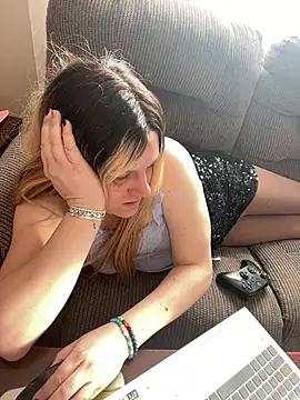 Snapshot of PuckBunny17 chatting on January 15, 2025, 5:58 pm PuckBunny17 online show from January 15, 2025, 5:58 pm