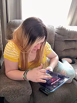 Snapshot of PuckBunny17 chatting on March 15, 2025, 4:10 pm PuckBunny17 online show from March 15, 2025, 4:10 pm